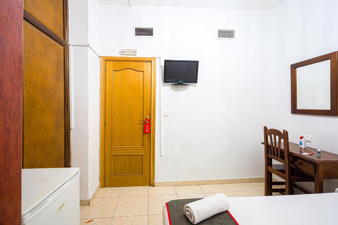 Pension Ayuntamiento Alicante Ngoại thất bức ảnh